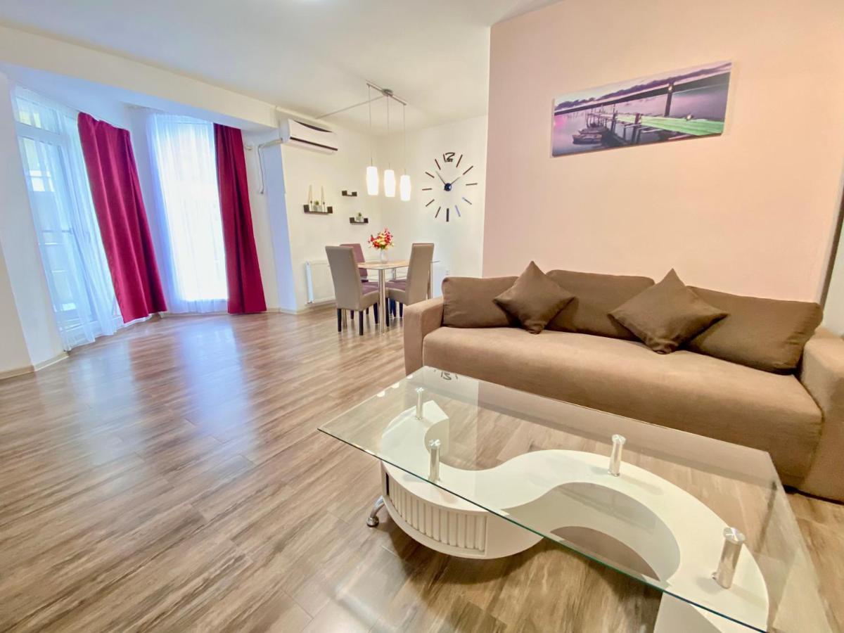 Venetis Sea View Apartment Năvodari Exteriör bild